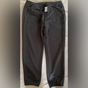 Peloton Men’s Side Tape Slim Fit Track Pant